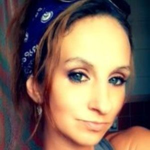 Meet your Posher, Brandi